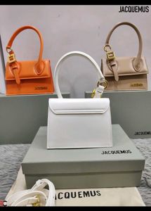 Jacquems Slingbags