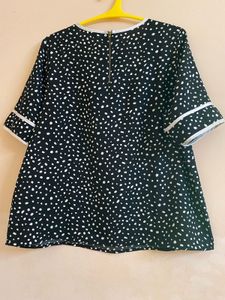 M30- Women Polka Dot Top