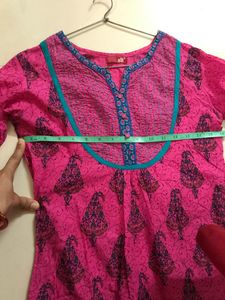Cotton Pink Colour Kurti . Never Worn . Combo Of 3 Kurtis