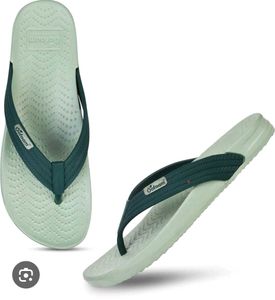 Oofoam Women's Thong Sandals