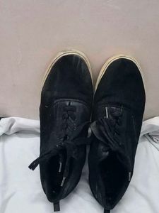 Black Sneakers