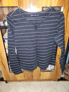 Black Stripped Crop Top