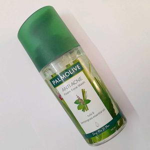 Combo Of Face Wash And Moisturiser