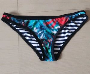 M Size Brief