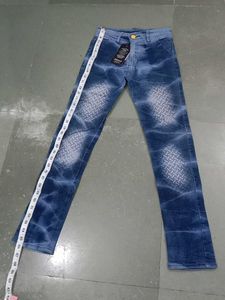 Boy&#39;s Outfit: Shirt &amp; Jeans