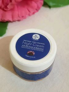 Mom&#39;s Co Night Care Cream