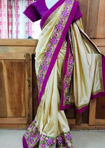 Beautiful 😍 Saree With Blouse