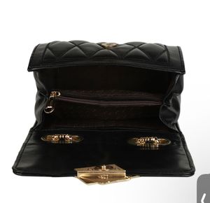 Chic Black Quilted Crossbody Bag