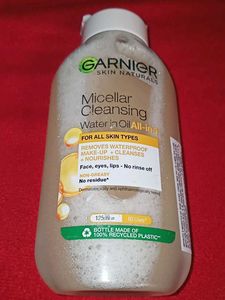Garnier Micellar Cleansing Water