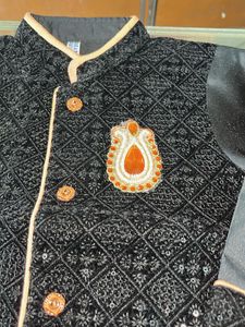 Boys&#39; Black Embroidered Sherwani