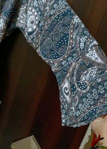 Middi Dress