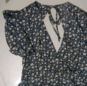 Urbanic Floral Tied Backless Frill Dress