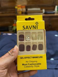 SAVNI Gel Effect - Fake Nails 💅