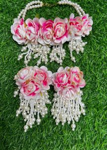 Floral Jewellery Set