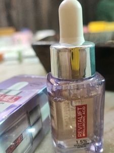 L&#39;Oreal Revitalift Hyaluronic Acid Serum