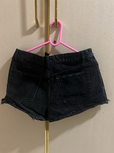 Black Denim Rugged Shorts Frm Zara