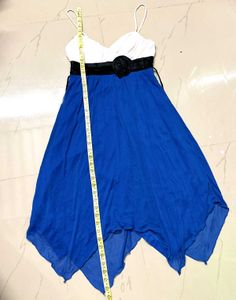 sleeveless spaghetti strap dress