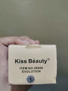 Kiss Beauty Skin Evolution Foundation 🌸