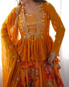 New Standard Beautiful Pakistani Dress Inpoted Dre