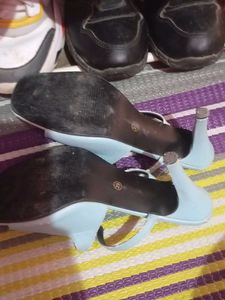 Kouple Blue pencil heel