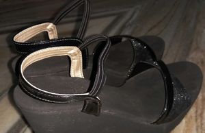 Black Shiny Sandal