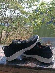 Must Buy - Offer Feather Light Technology