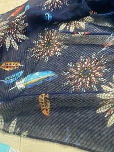 Printed Blue Floral Stole