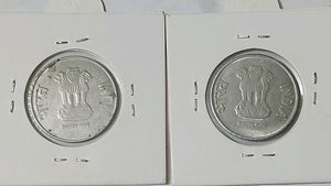 2 Two Rupees Error Coins