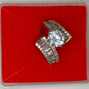 Artificial Silver Adjust. Ring + American Diamonds