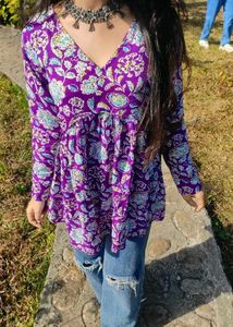 Peplum top (SIZE~M)💜