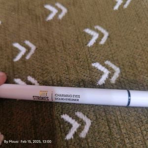 2 Eyeliners