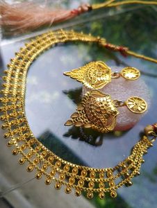 Gold Necklace Set