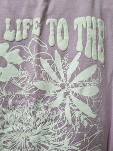 Lilac Graphic Sweatshirt