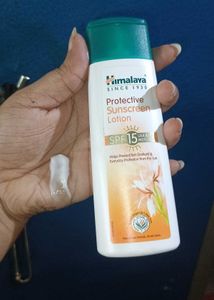 Himalaya Protective Sunscreen Lotion SPF15
