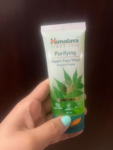 Himalaya Purifying Neem Face Wash