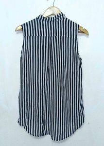 Trendy New Striped Sleeveless Blouse