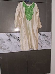 Kashmiri Ari Work ComboSuit With Kurta