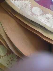 Elegant Maroon Polka Dot  pure silk Saree