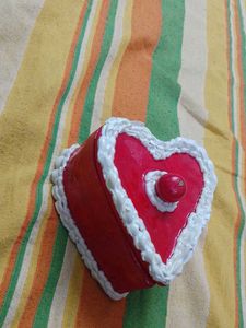 Clay Cake Box