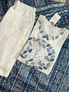 Elegant Embroidered Kurta Set