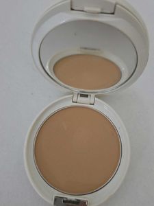 Bell Star Foundation Powder With Spf 16