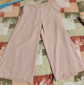 Fig  Wide Leg Pants