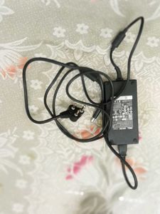 DELL LAPTOP CHARGER NEW AND ORIGINAL 180.0 WATT