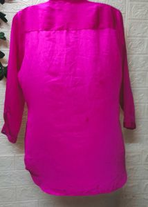 Size 34/36  🎁Buy 2 Get 1 Free 🎁Magenta Top