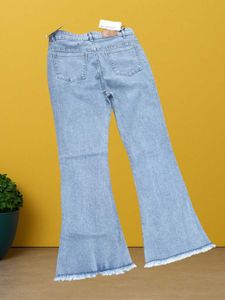 🥰M@76 Size-32 Light Wash Flare Jeans