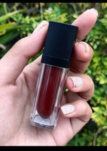 SUGAR Cosmetics Smudge Me Not Liquid Lipstick