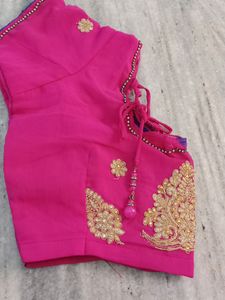 Pink Saree With Golden Zari Work