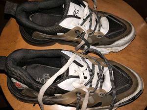 Black And White Sneakers Casual Wear 👟