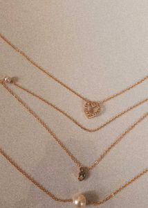 🌷 Dainty Dreams – Aesthetic Gold Chain Set 💫🩷