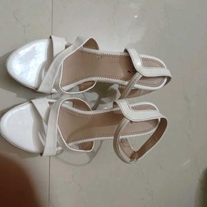MOSAC 👠